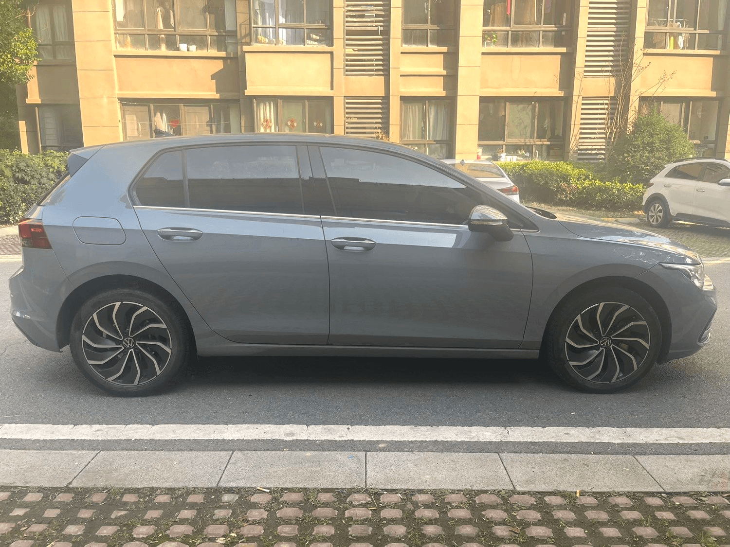 Volkswagen Golf 2023 6