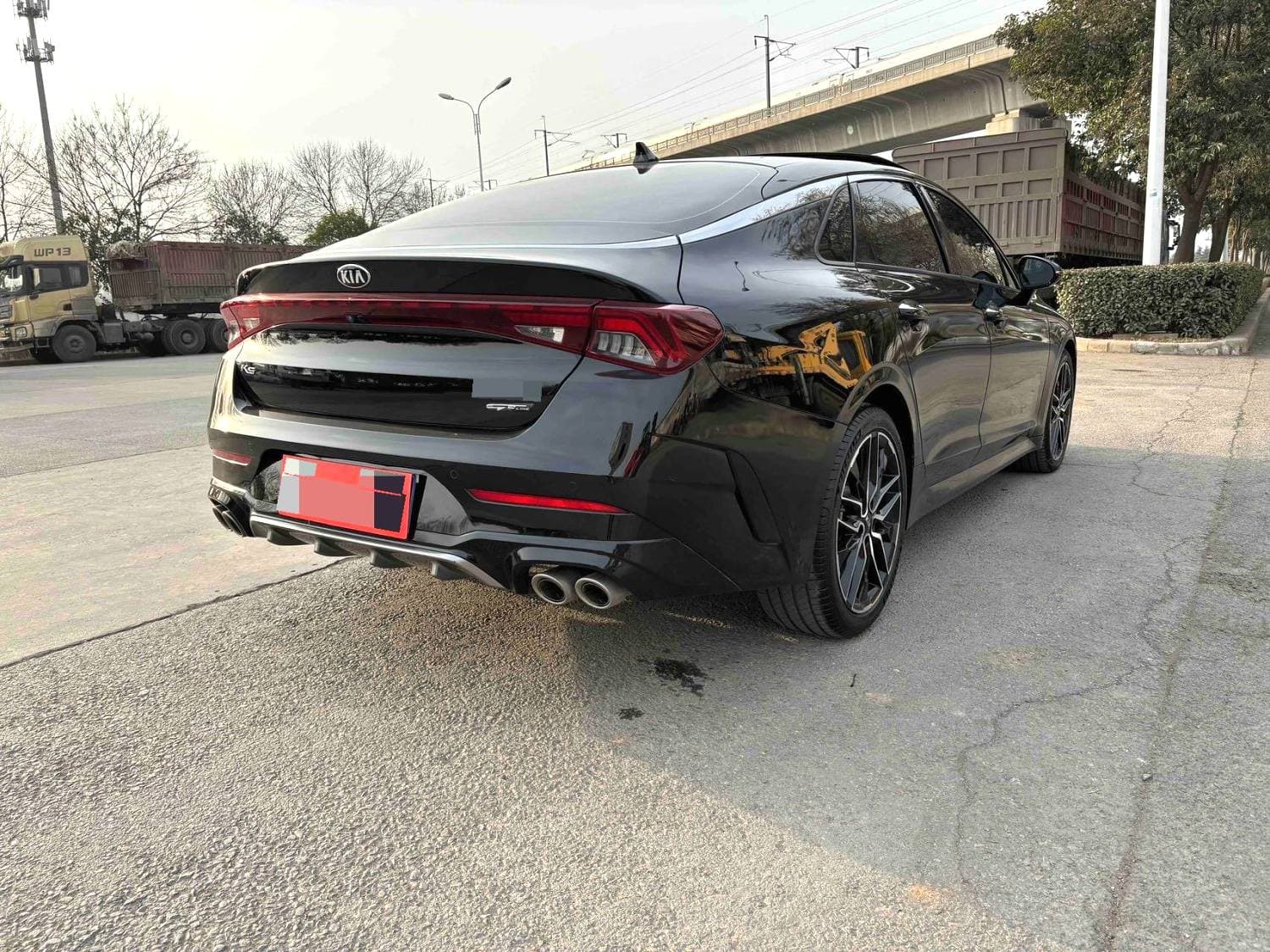  Kia K5 (Optima)  8
