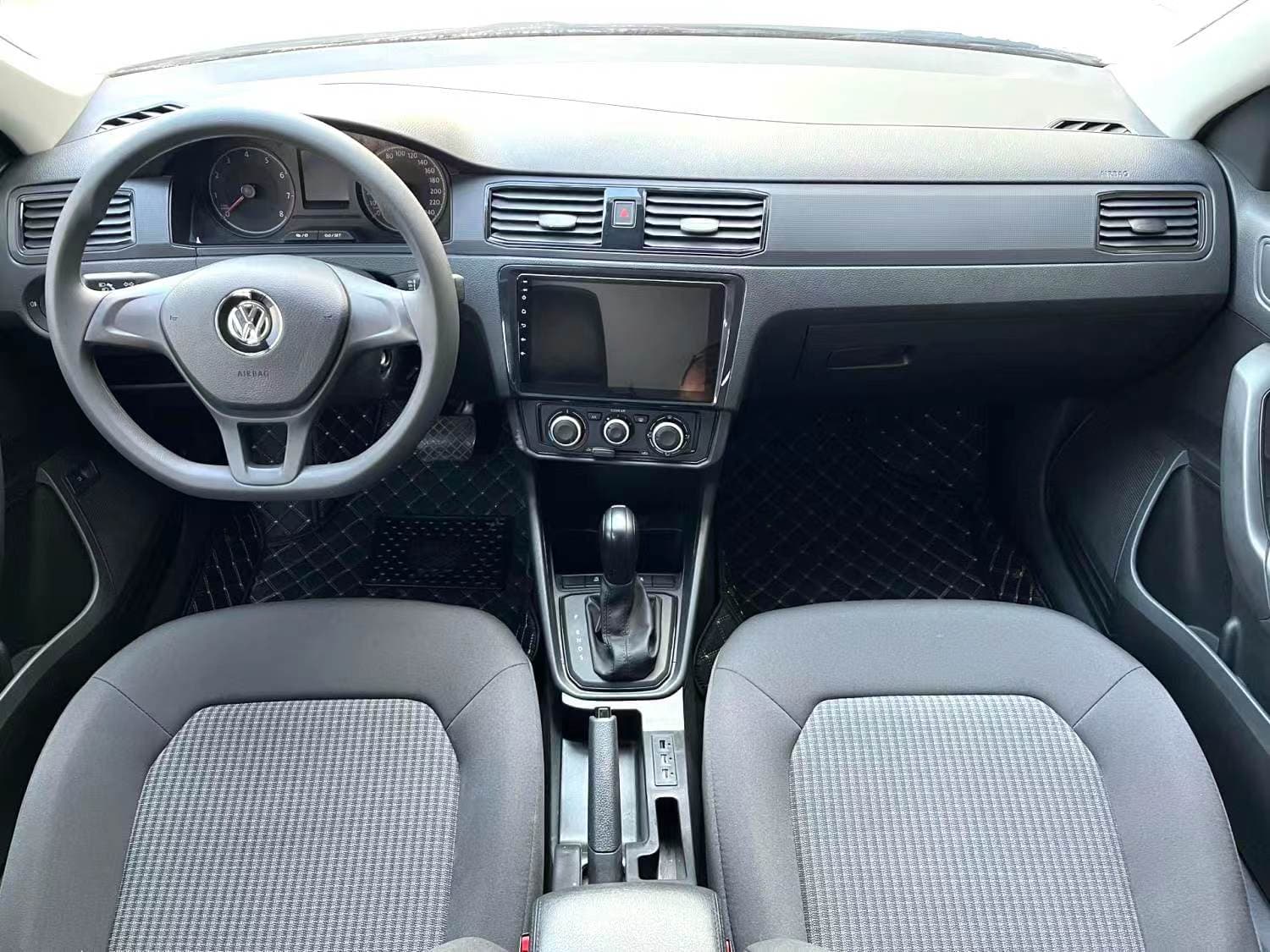 Volkswagen Santana 2021 5
